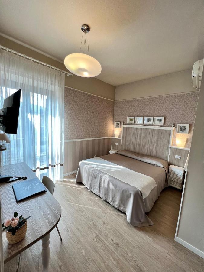 Hotel La Pace San Mauro Torinese Extérieur photo