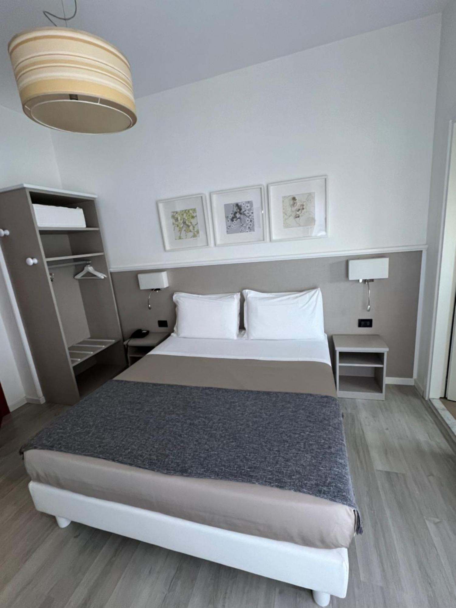 Hotel La Pace San Mauro Torinese Extérieur photo