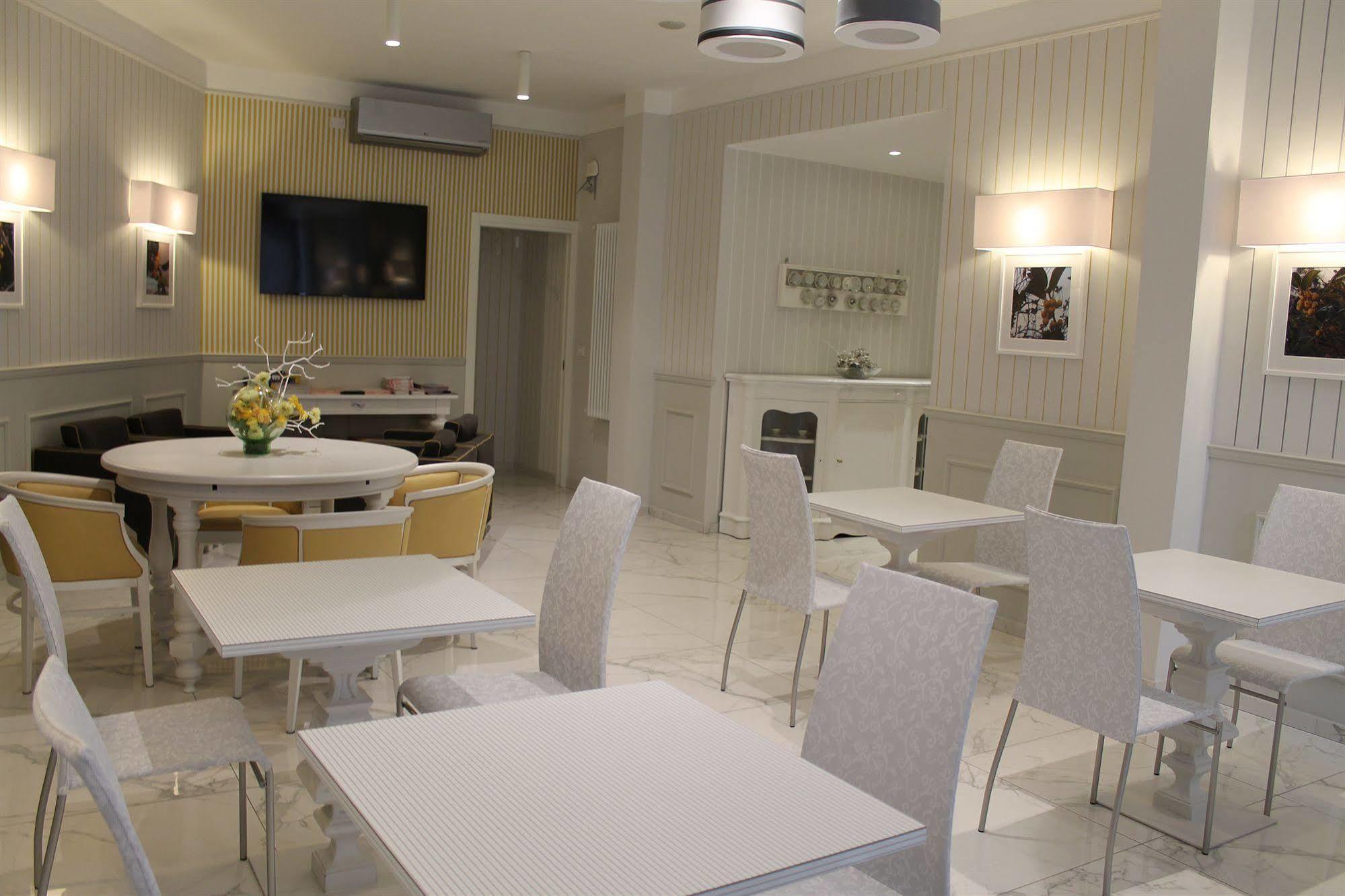 Hotel La Pace San Mauro Torinese Extérieur photo