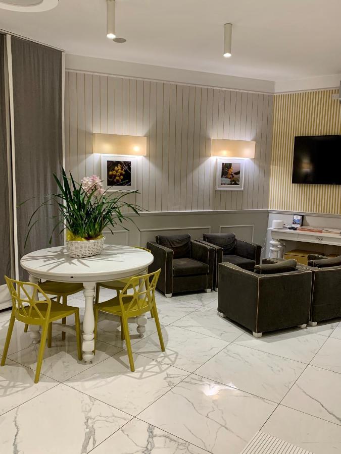 Hotel La Pace San Mauro Torinese Extérieur photo